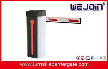 Cổng giao thông điện LED Boom Barrier với động cơ lái hai tầng