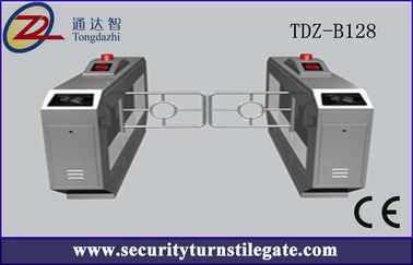 Thiết kế mới SS304 tự động Swing Barrier Gate High Turnstile cửa, 50W